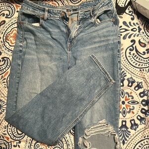 American eagle mom jeans size 10 regular